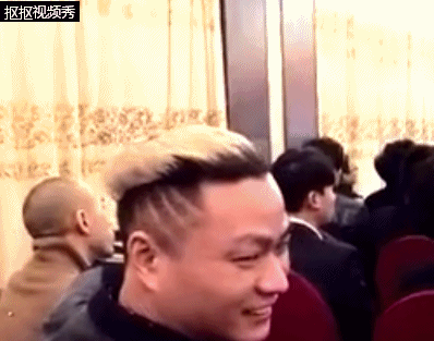 这是用什么发胶做的头发,这么有弹性